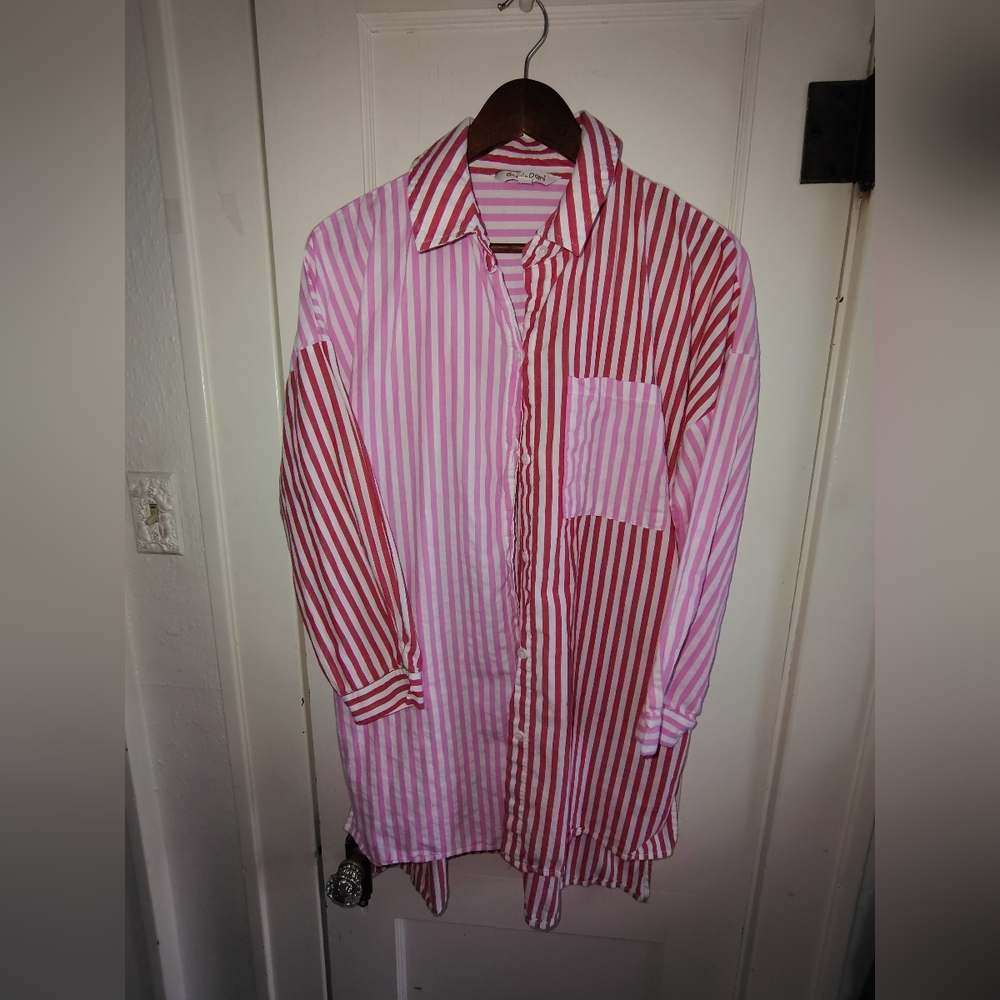DAVI & DANI Red and Pink Striped Button Down Shirt